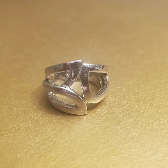 Lia Sophia Tulip Ring - Picture 6 of 6
